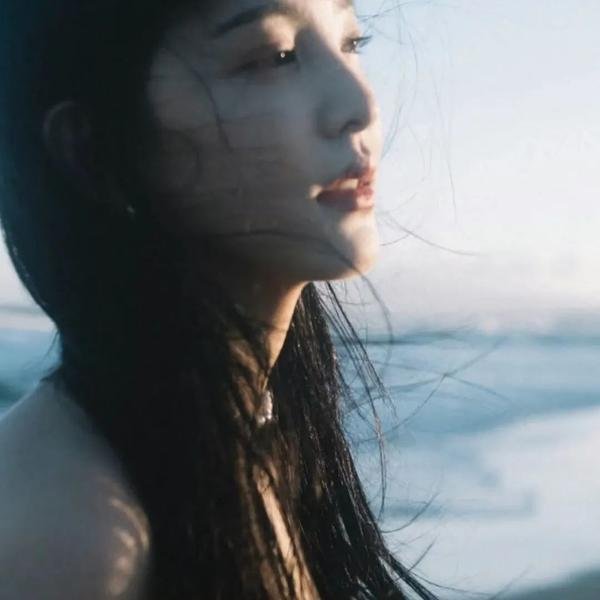 持摄影机的人